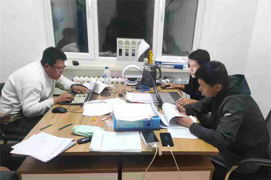 1761807376534944.jpg 攻堅(jiān)克難踐初心 數(shù)據(jù)賦能護(hù)林海 泉林公司圓滿完成森林可持續(xù)經(jīng)營(yíng)試點(diǎn)成效監(jiān)測(cè)調(diào)查復(fù)測(cè)任務(wù)(1).jpg